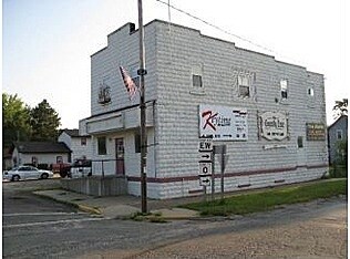 Primary Photo - 112 Main St
