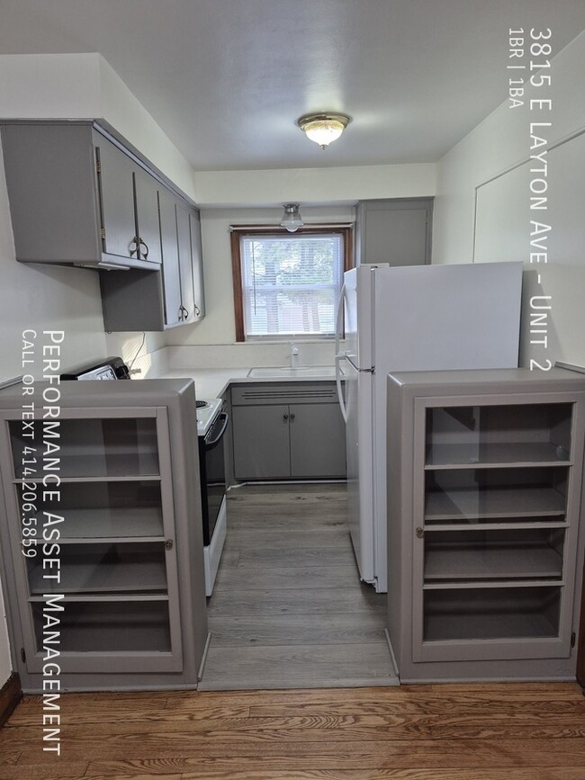 Building Photo - Cozy 1BD/1BA Cudahy Apartment