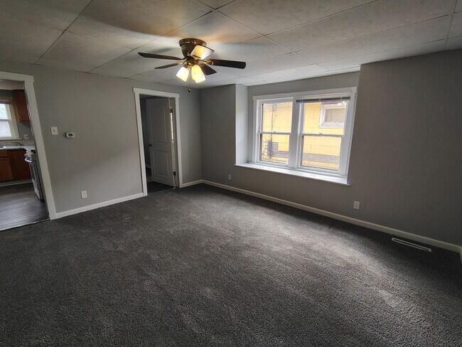 Foto del edificio - 2322 S Mulberry St