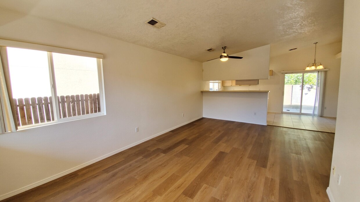 7115 Jet Rd NE, Albuquerque, NM 87113 House for Rent in Albuquerque, NM