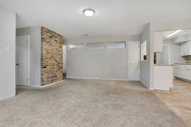 Building Photo - 2711 Cupid St
