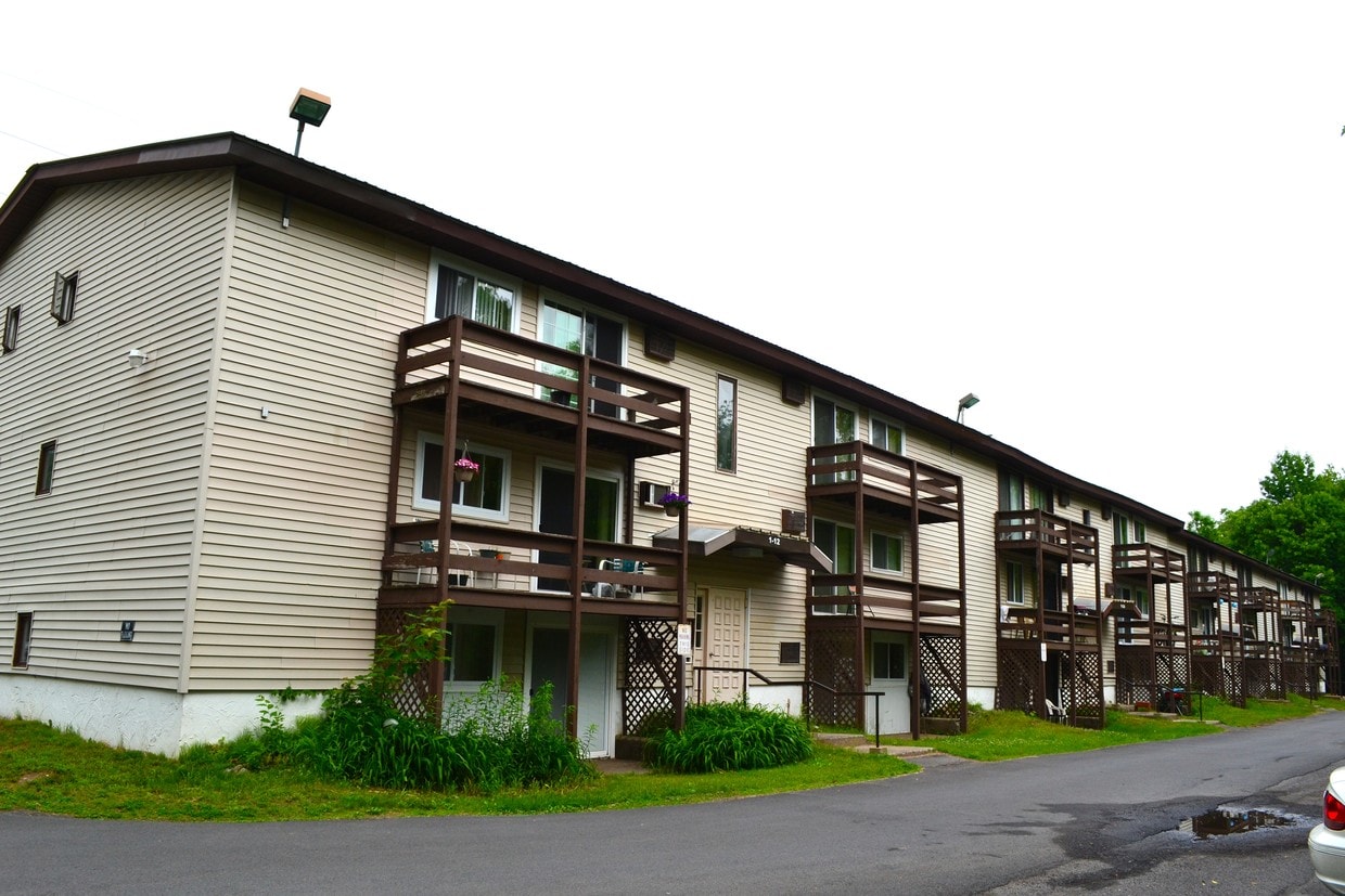 959 Floyd Ave, Rome, NY 13440 Apartments in Rome, NY