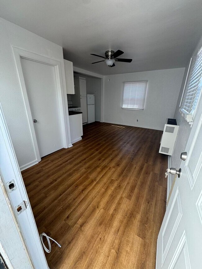 Building Photo - 825 Obispo Ave