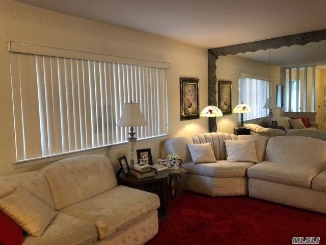 Foto del edificio - 1310 Newbridge Rd