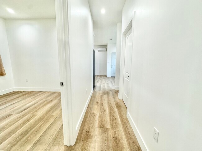 Foto del edificio - 408 N Orange Grove Ave