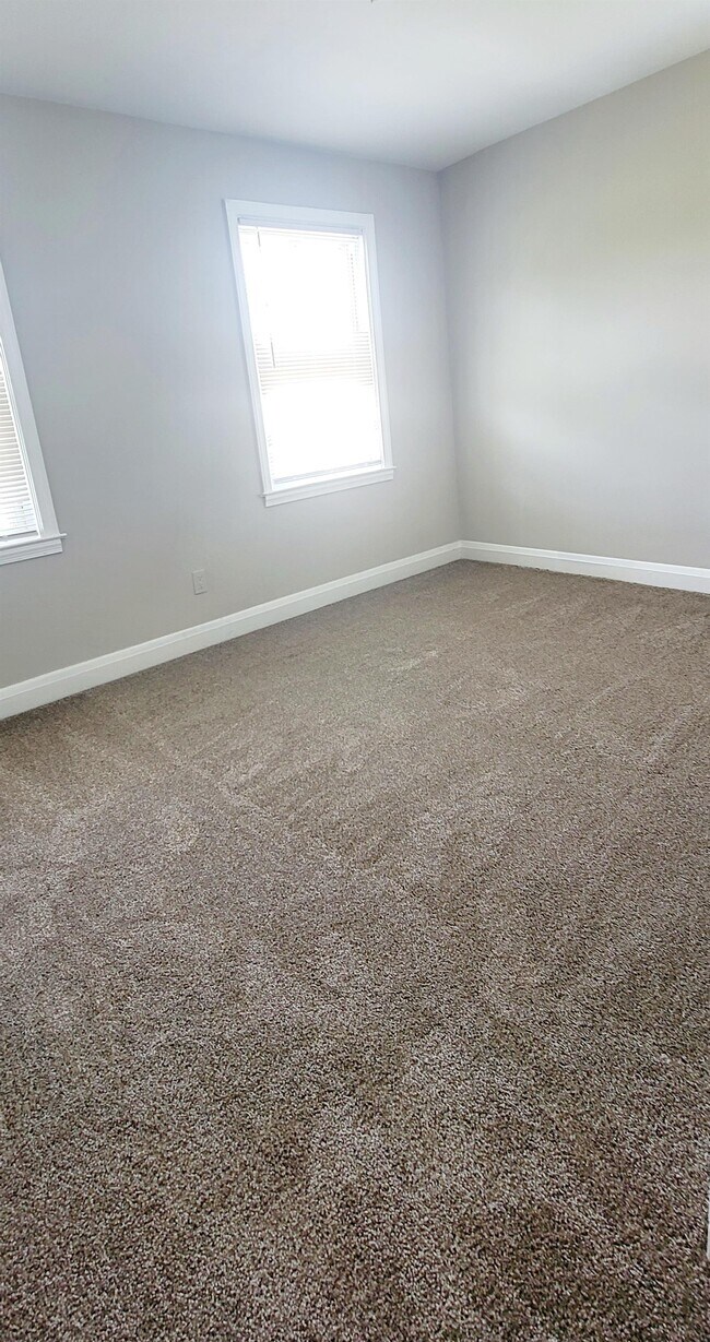 Foto del edificio - 1701 Letitia Ave