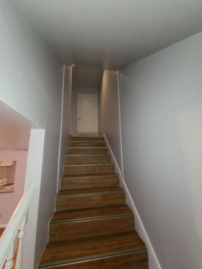 Foto del edificio - 3601-3603 Ripy Ct