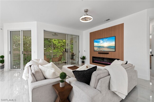 Foto del edificio - 2200 Arielle Dr