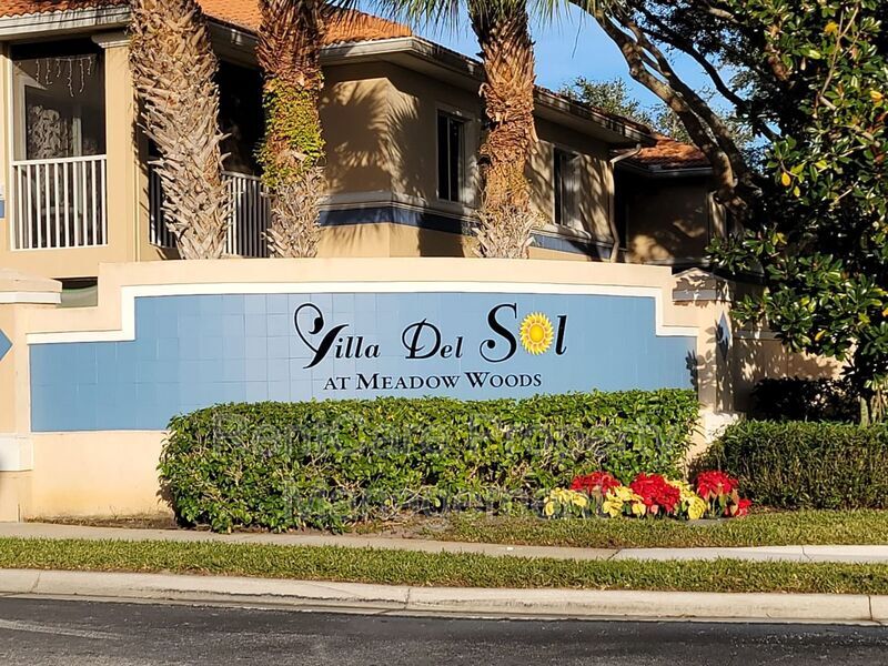Foto principal - 527 Villa Del Sol Cir