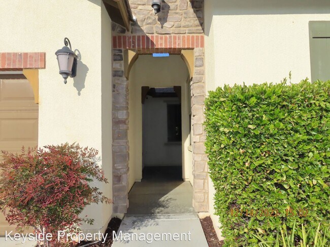 Building Photo - 4 br, 3.5 bath House - 30756 Olympia Rose ...