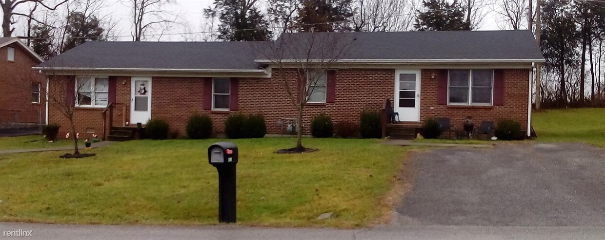 Primary Photo - 2 br, 1 bath Duplex - 1032 Scarlett Ln