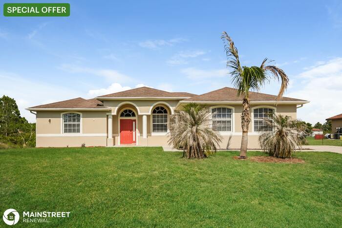 Primary Photo - 906 CORTEZ AVE, LEHIGH ACRES, FL 33972