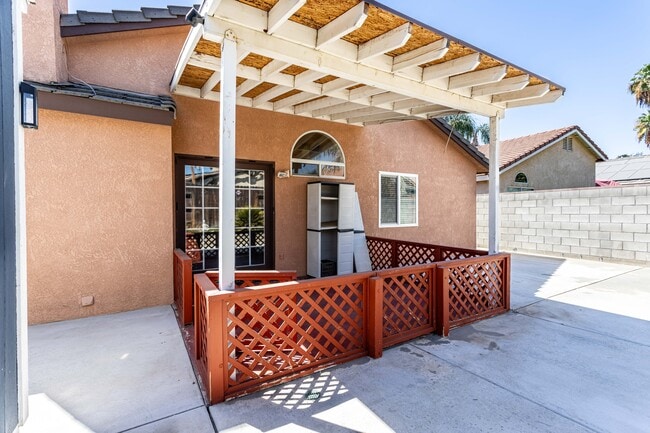 Building Photo - 5012 Hartwick Ct