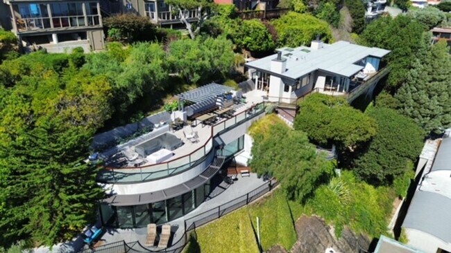 Building Photo - Luxurious Sausalito Breathtaking View Mast...