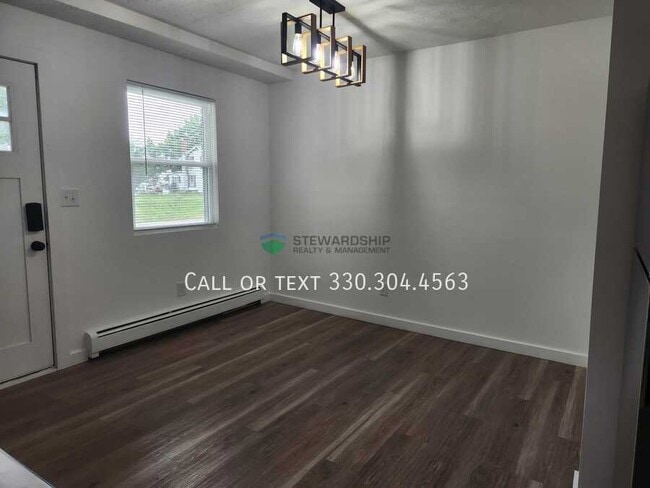 Foto del edificio - 5025 Massillon Rd