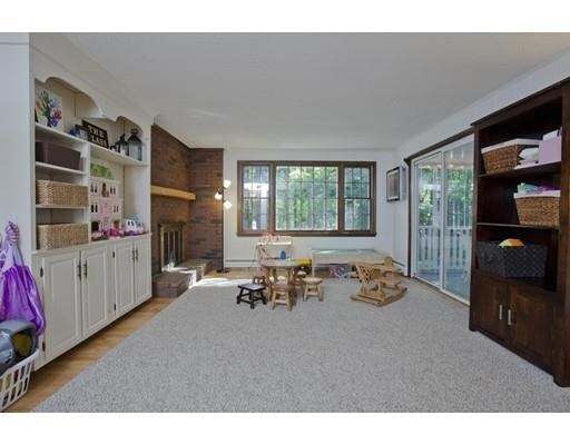 Building Photo - 123 Academy Dr