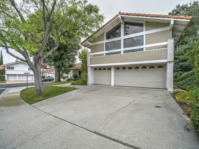 Foto del edificio - 912 Brightstone Ct