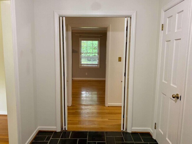 Foto del edificio - 3613 Prestwick Dr