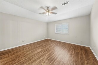 Building Photo - 1423 Hunter Green Ln