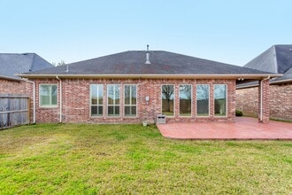 Building Photo - 9227 Mystic Falls Ln