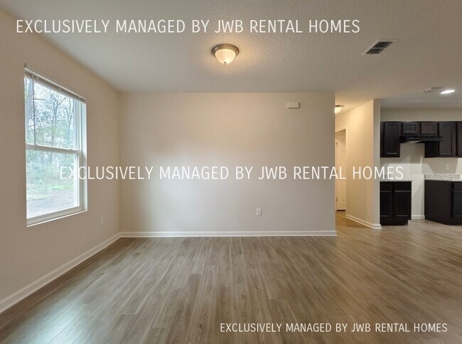 Building Photo - 3848 Soutel Dr