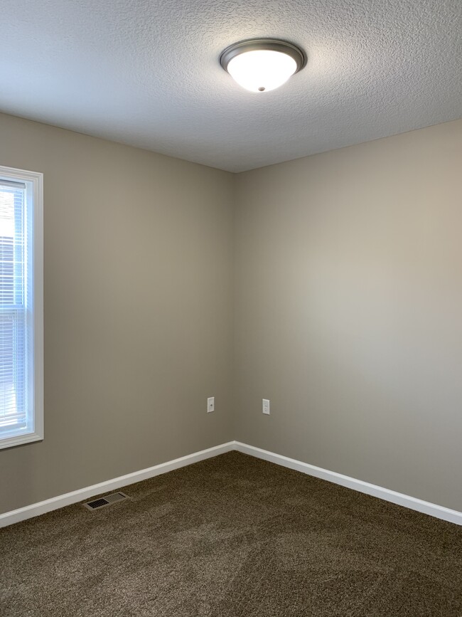 Bedroom 3 - 2303 Rehm Dr