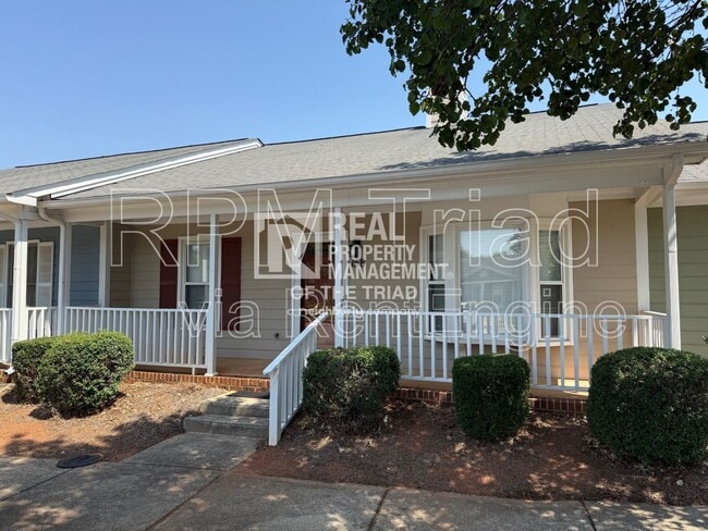 Building Photo - 814 Guilford College Rd