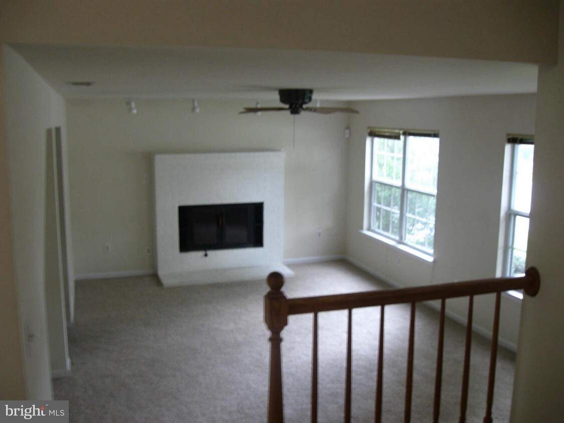 Primary Photo - 117 Seneca Ridge Dr