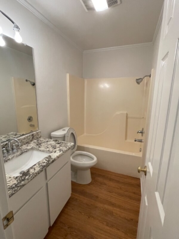 Building Photo - 3321 Raleigh Pl