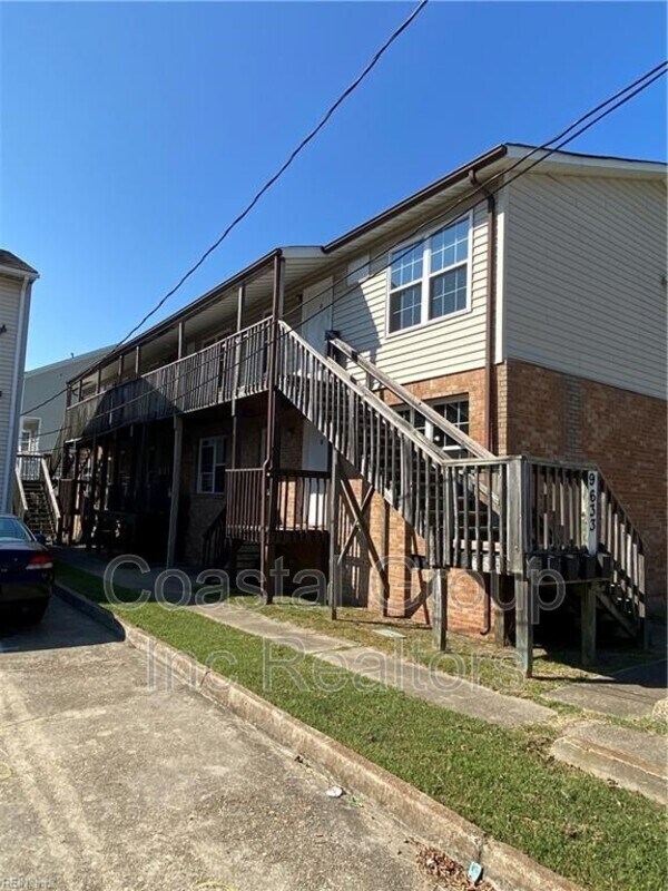 Foto del edificio - 9633 15th Bay St