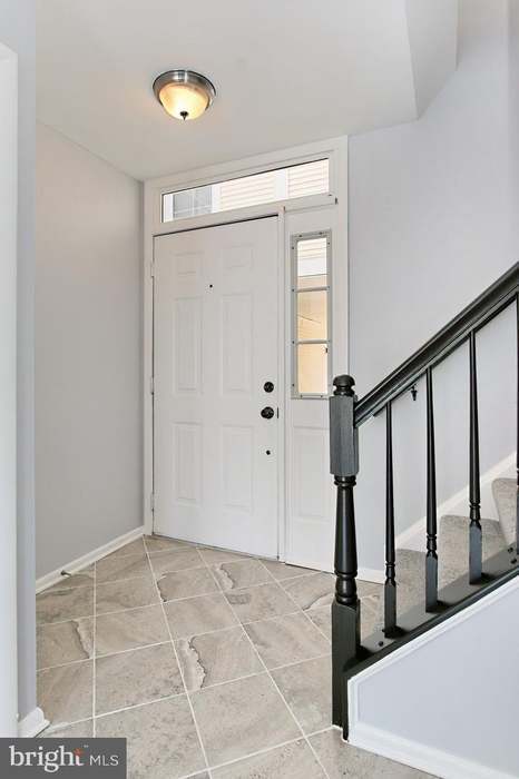 Building Photo - 44253 Mossy Brook Square