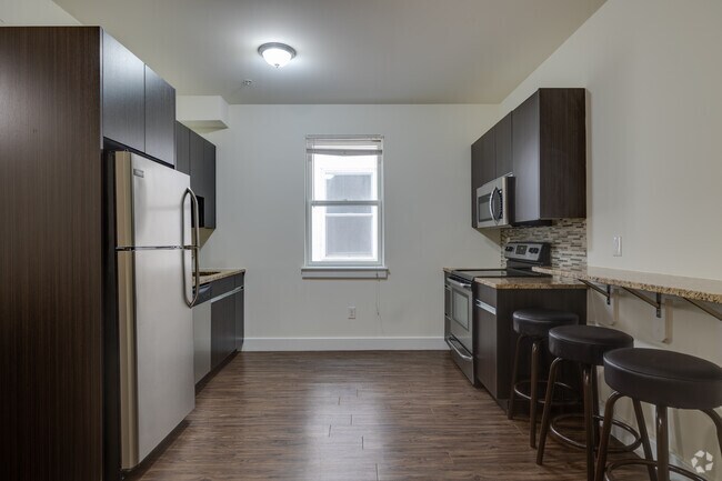 Interior Photo - Eleanor at Walnut