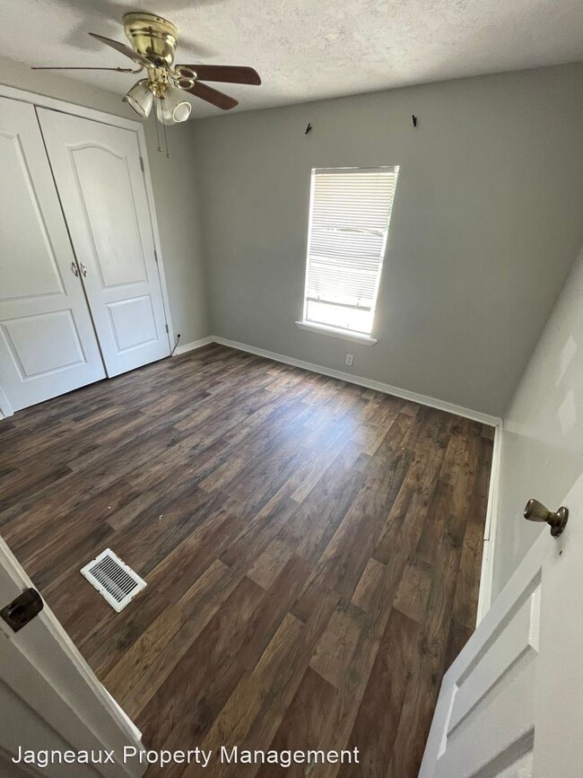 Building Photo - 3 br, 2 bath House - 208 Vincent Ln