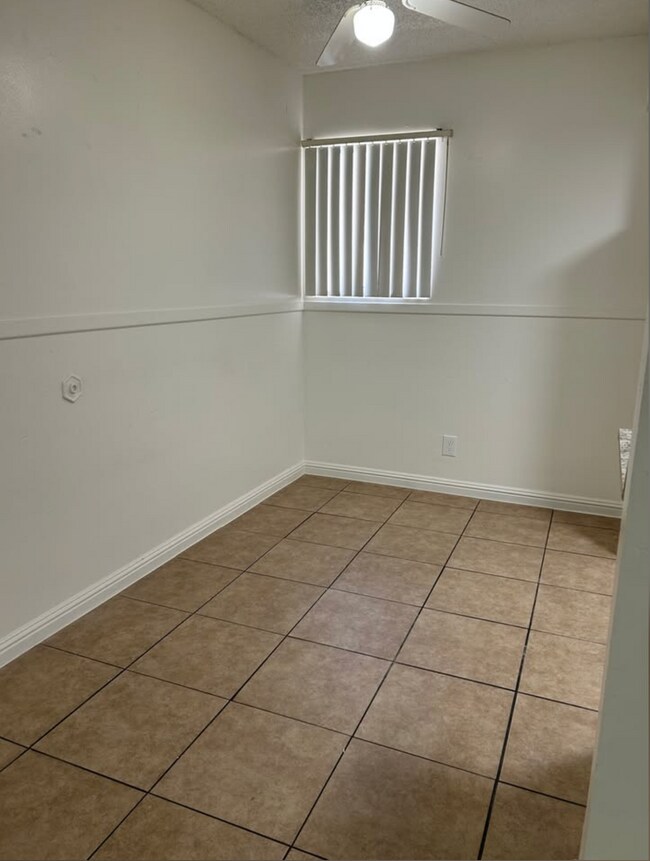 Foto del edificio - 3791 Hazelwood St