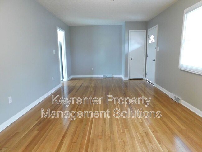 Foto del edificio - 2317 Cortland St
