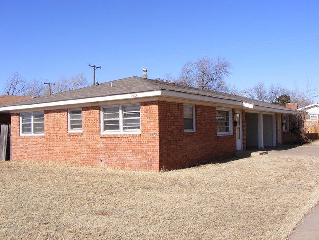 Building Photo - 2316 62nd St