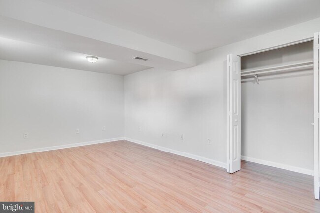 Foto del edificio - 14729 Birchdale Ave