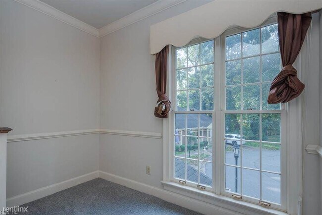 Building Photo - 2 br, 2 bath House - 704 Constance Woods Dr