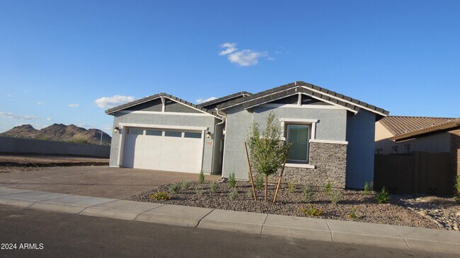 Foto del edificio - 7710 W Jackrabbit Ln