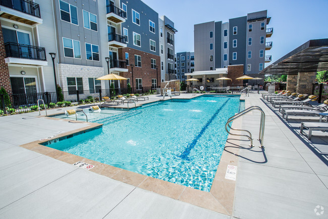 Venture Apartments iN Tech Center Apartments - Newport News, VA ...