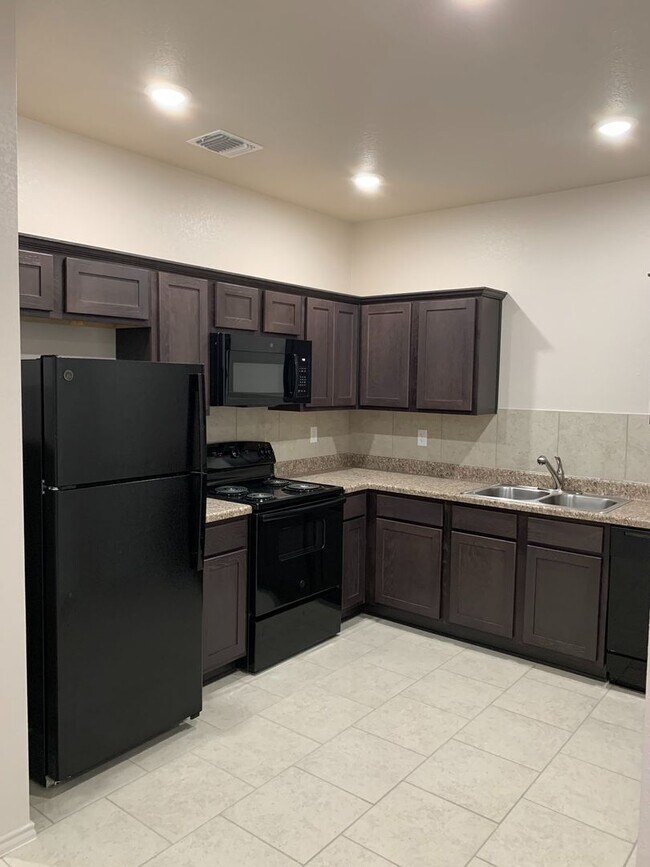 Foto del edificio - 2428 FM 1113