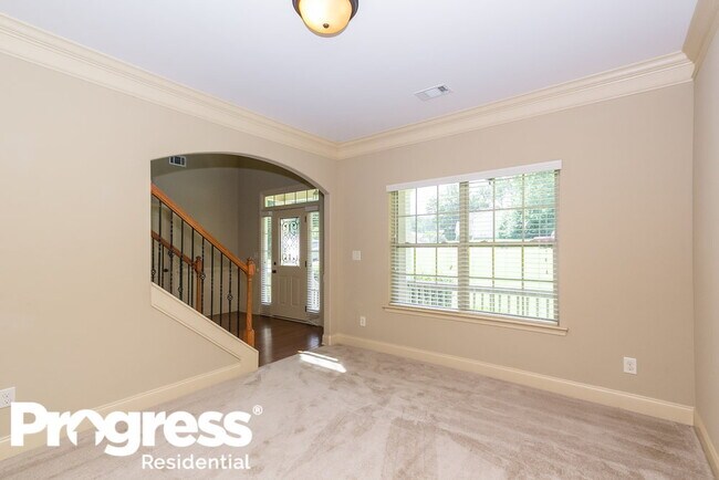 Foto del edificio - 186 Shoal Park Dr