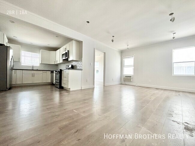 Building Photo - 837 S Wilton Pl. Los Angeles, CA 90005