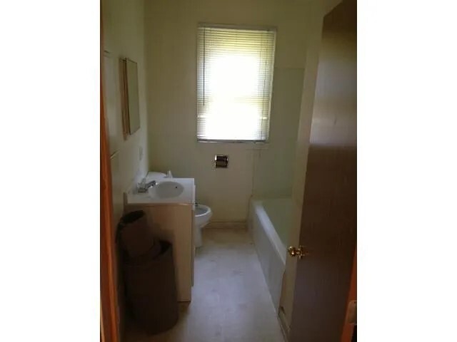 Foto del edificio - 414 4th Ave NE