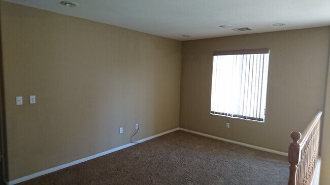 Foto del edificio - 7772 S Soda Canyon St