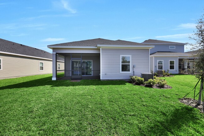 Building Photo - 302 Lake Sinclair St