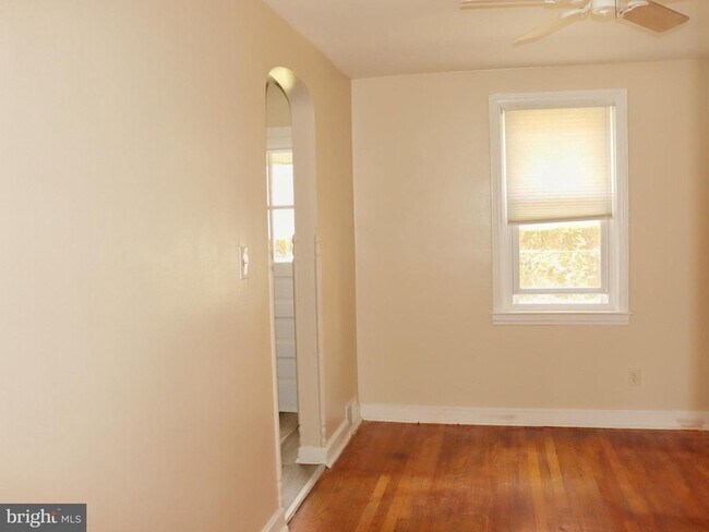 Building Photo - 2611 Jessup St