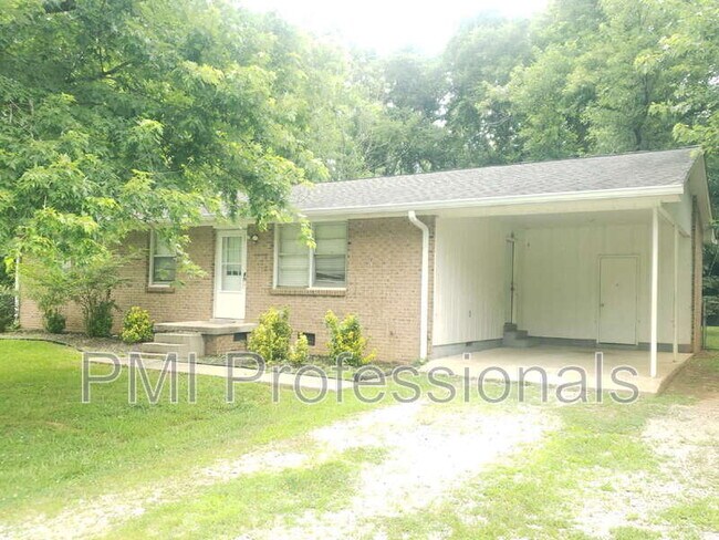 Building Photo - 206 Highland Ave