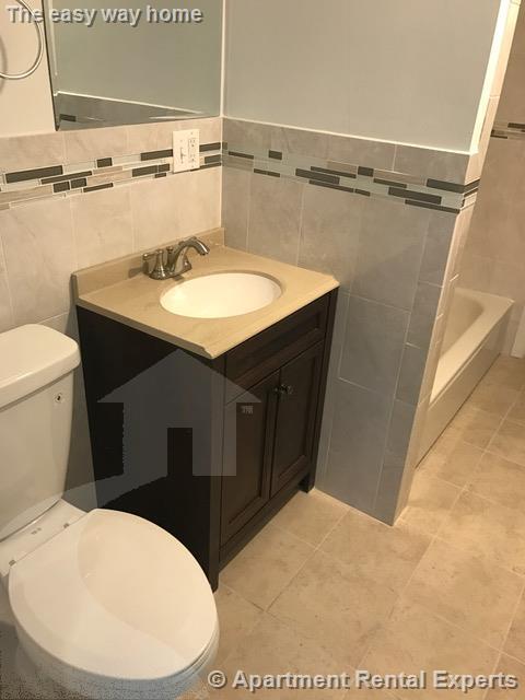 Foto del edificio - 25 Fourth St Unit #2