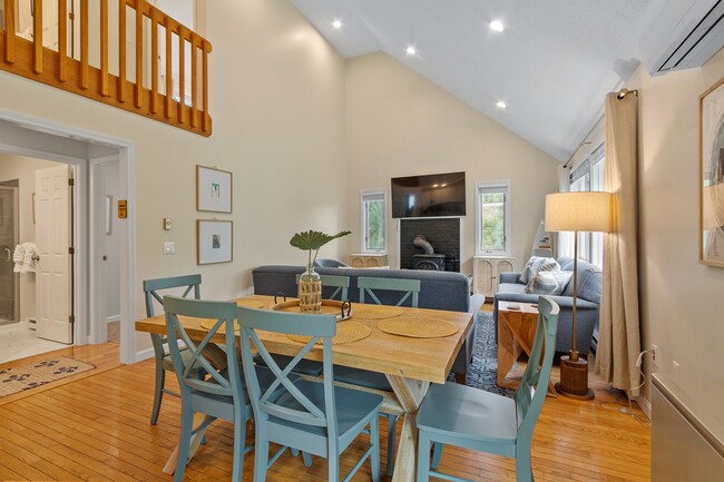 Dining Area 1st Floor - 93 Artist Falls Rd